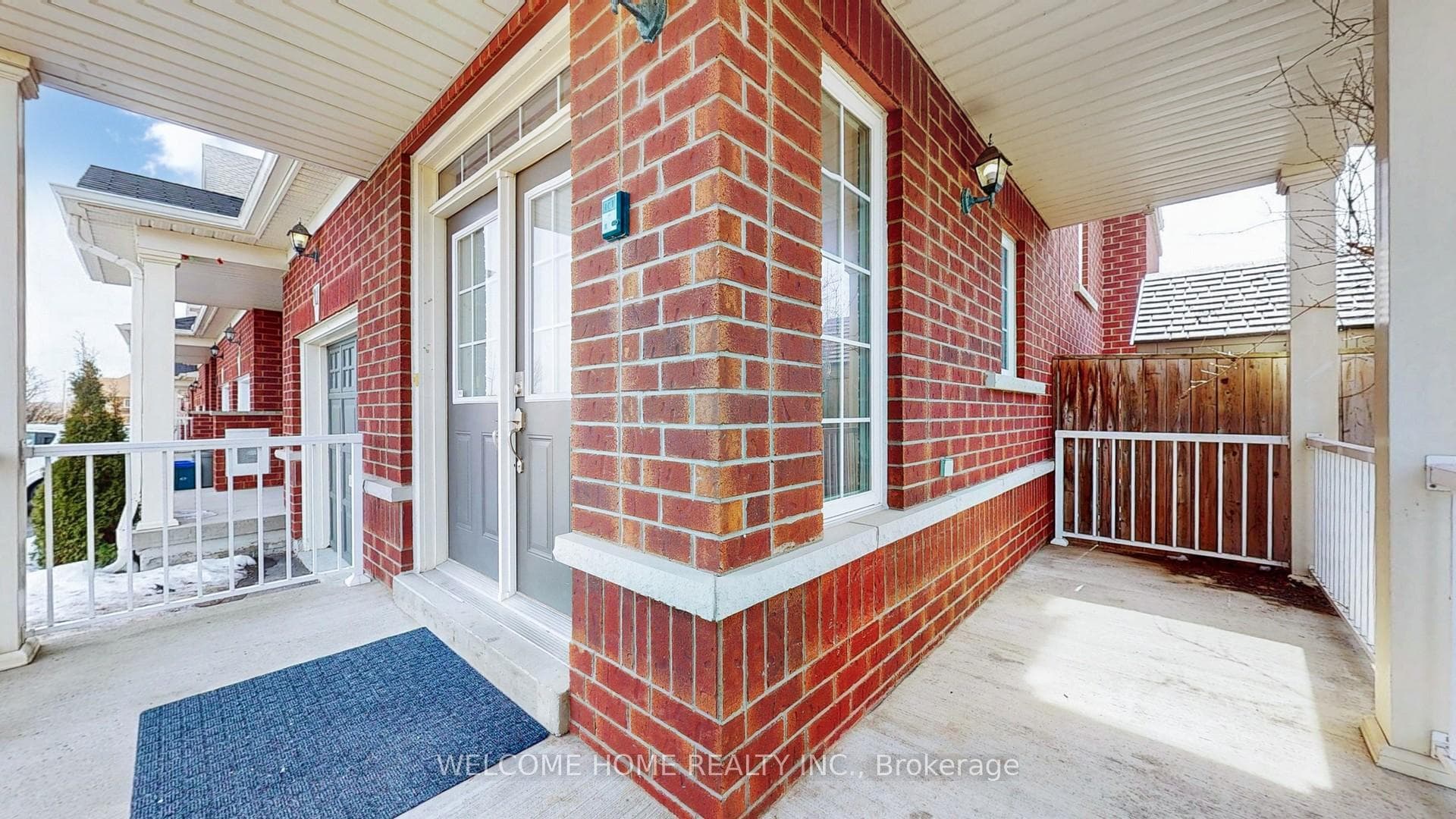 71 Eastfield Crescent photo 4