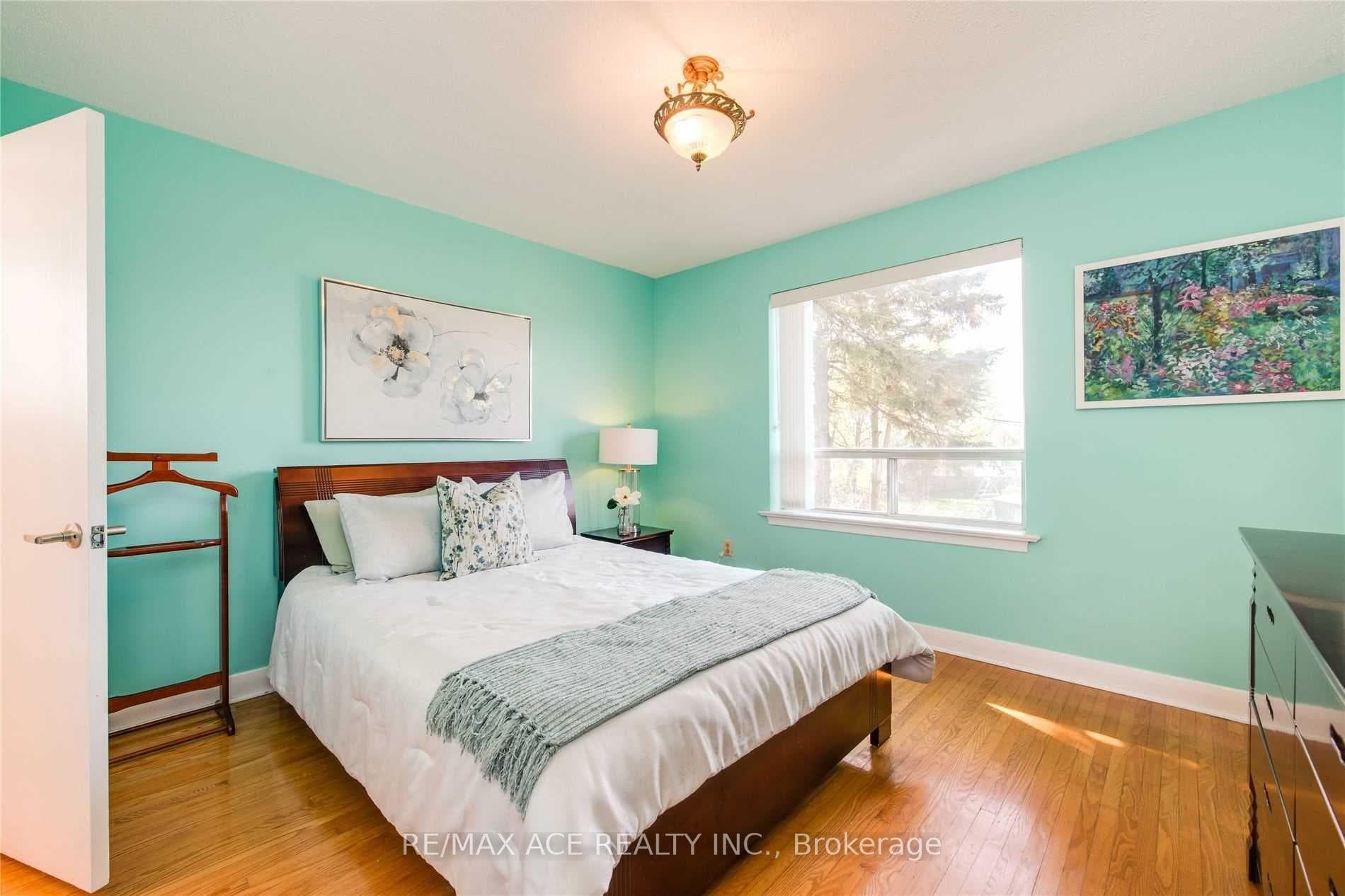 3715 St Clair Avenue Unit Main photo 8