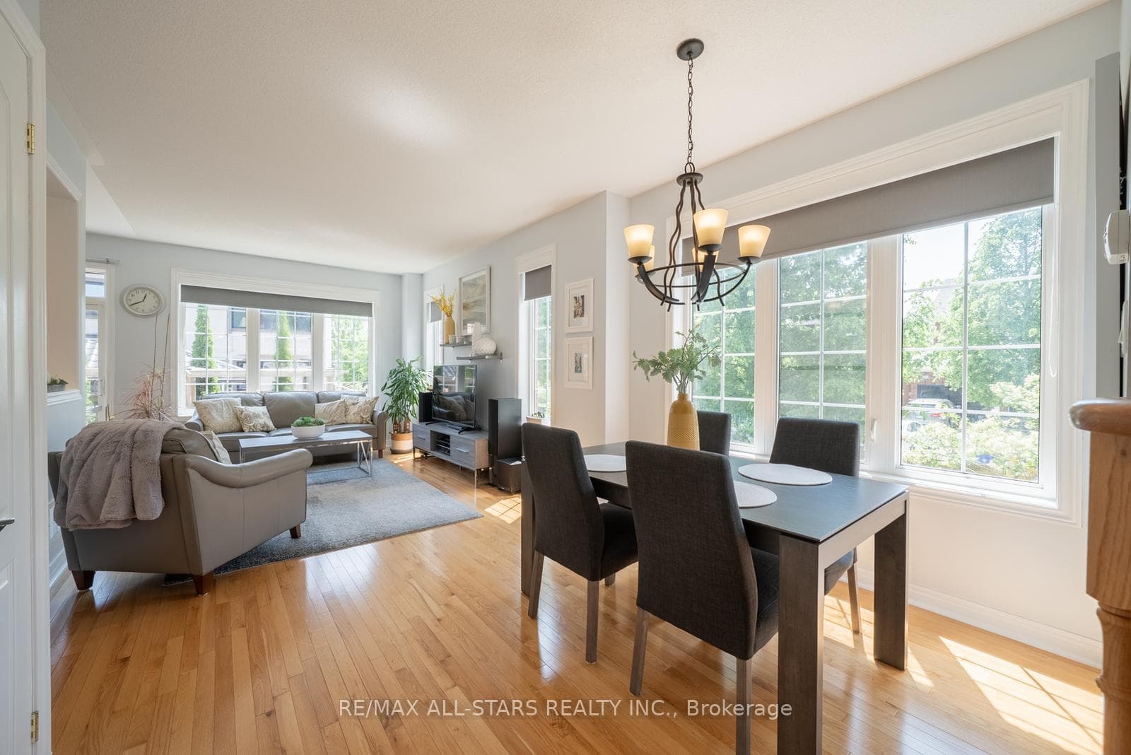 171 James Ratcliff Avenue photo 9