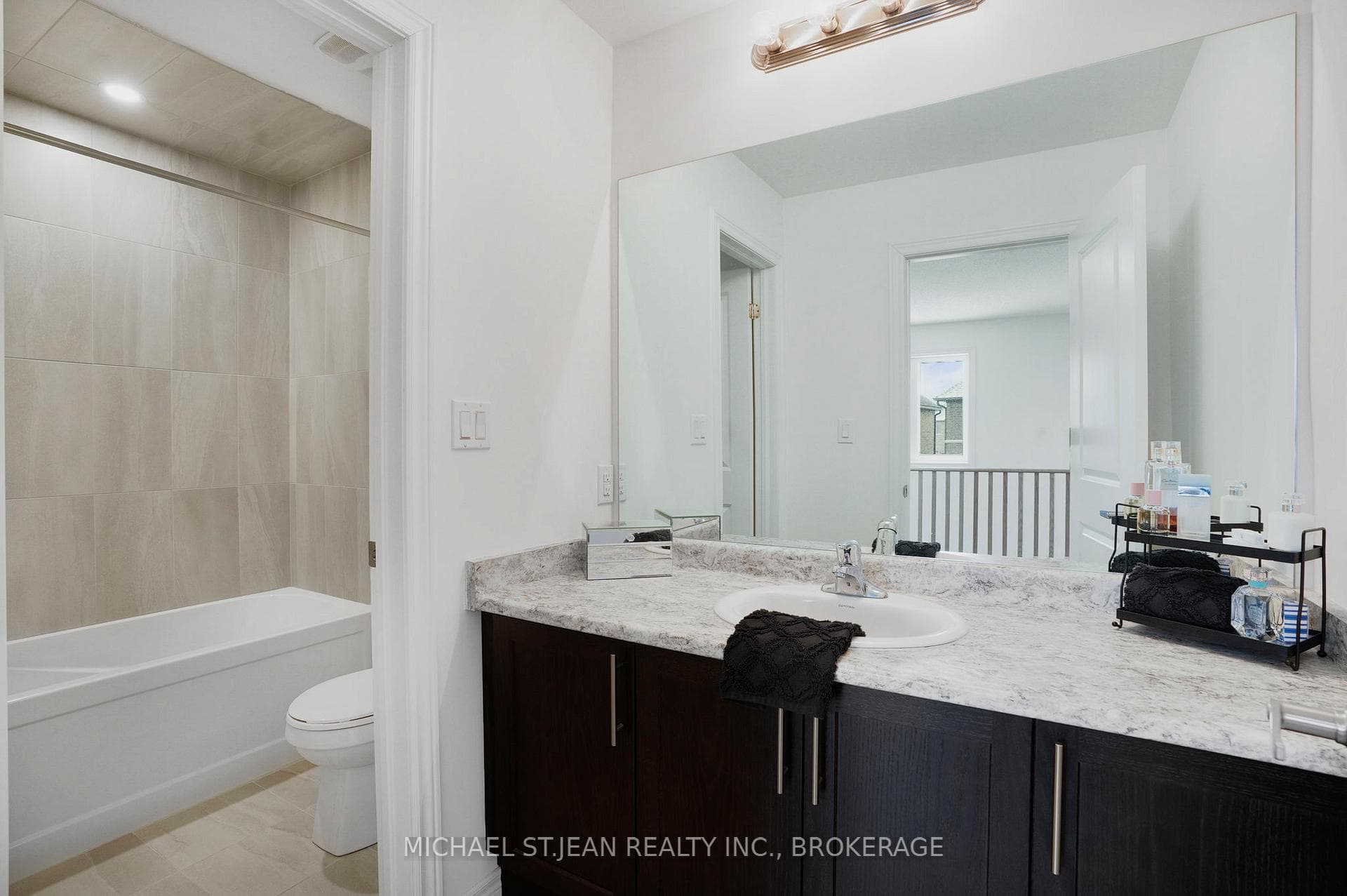 36 Harmony Way photo 29
