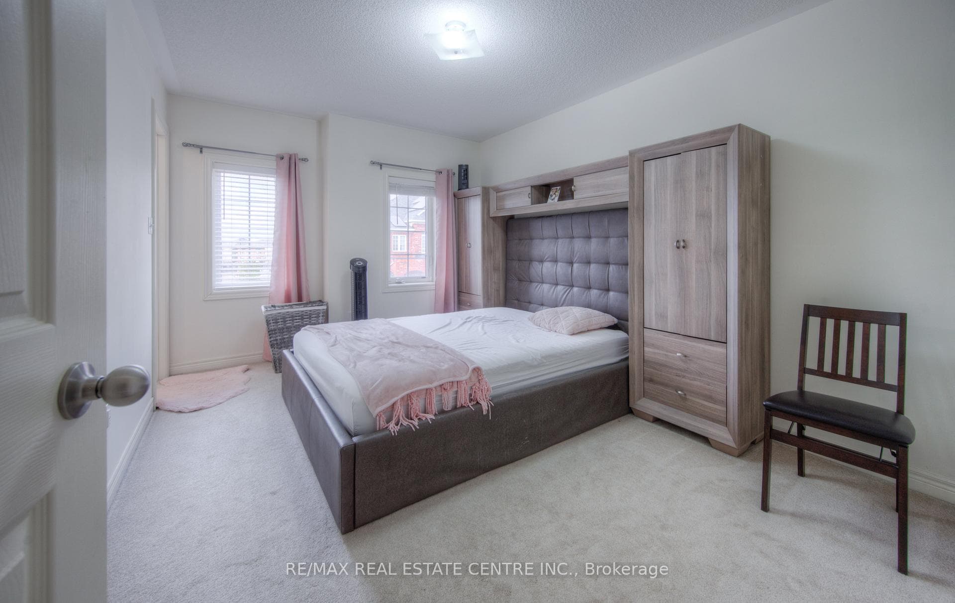 442 Cedric Terrace photo 26