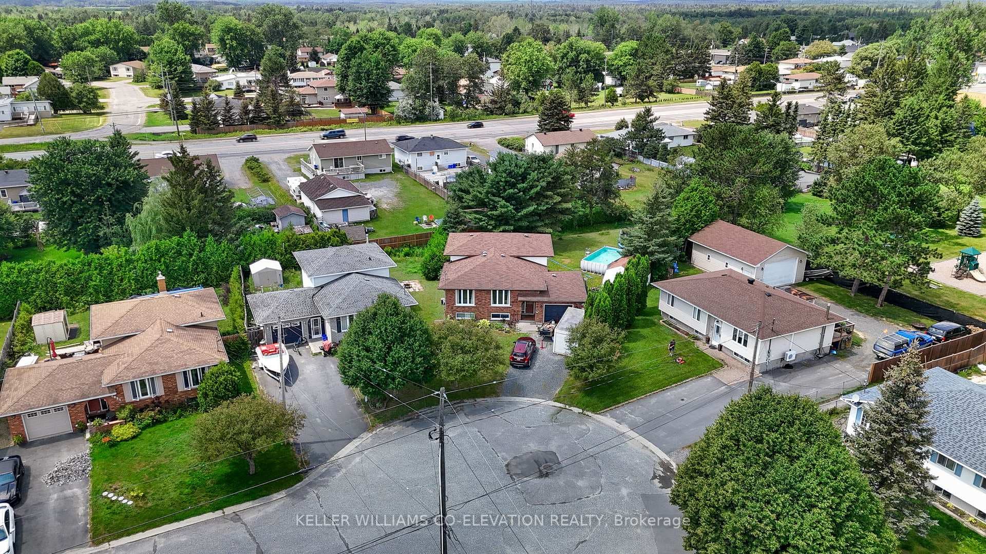 3955 Macmillan Drive photo 18