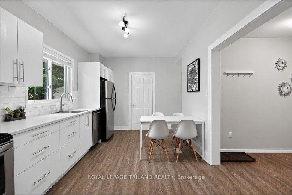 133 Wilson Avenue photo 6