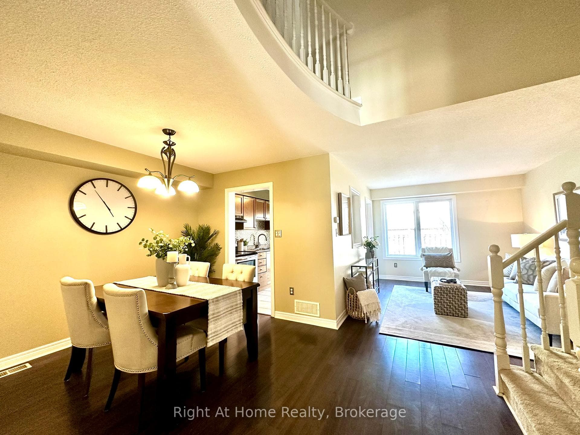 4055 Forest Run Avenue Unit 44 photo 6