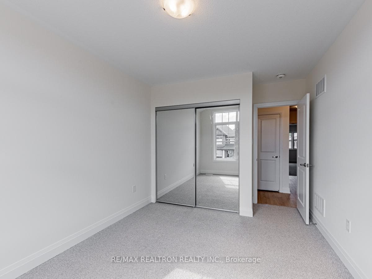 18 Daffodil Road photo 22