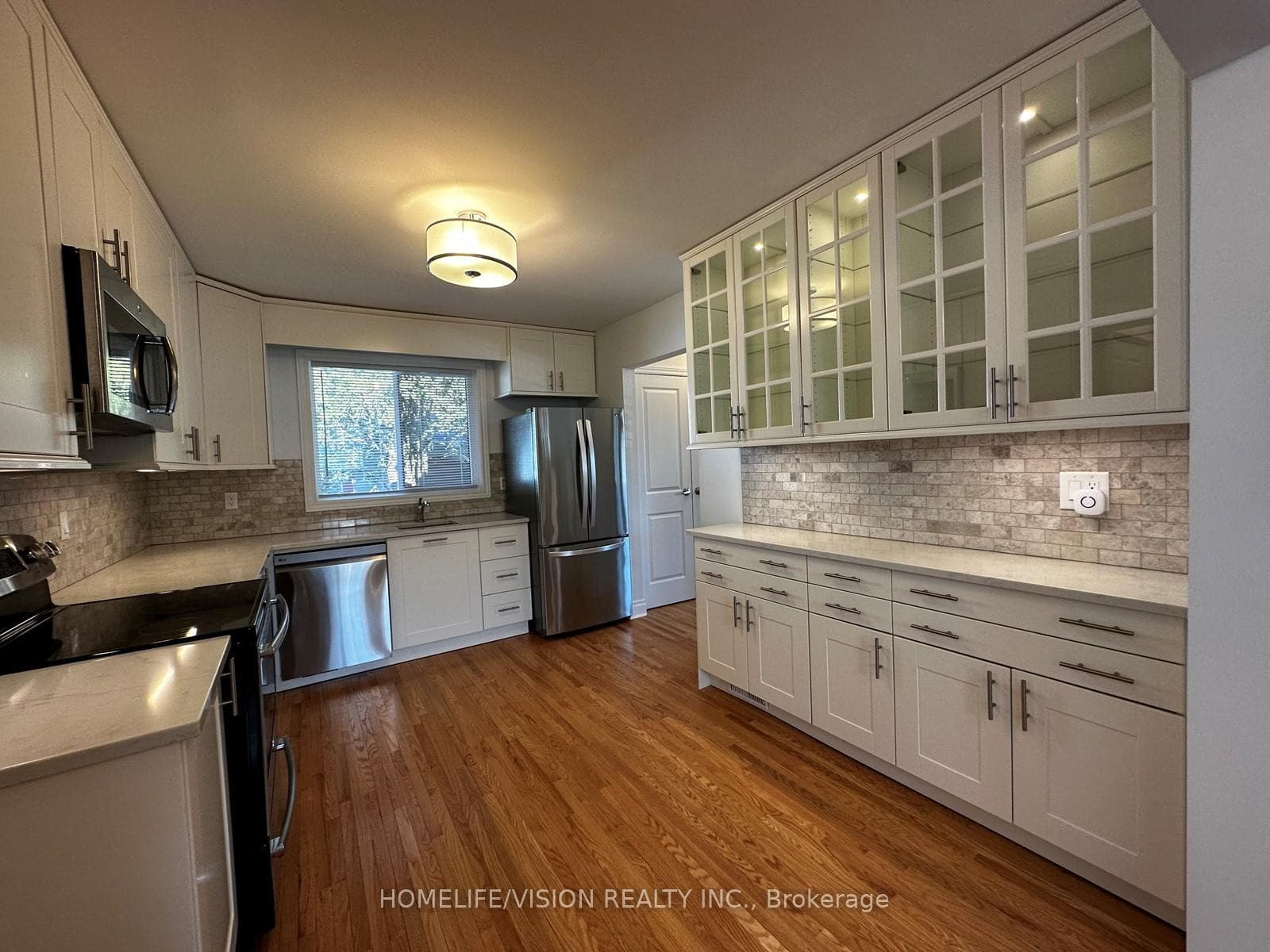 23 Markwood Drive Unit Main photo 3