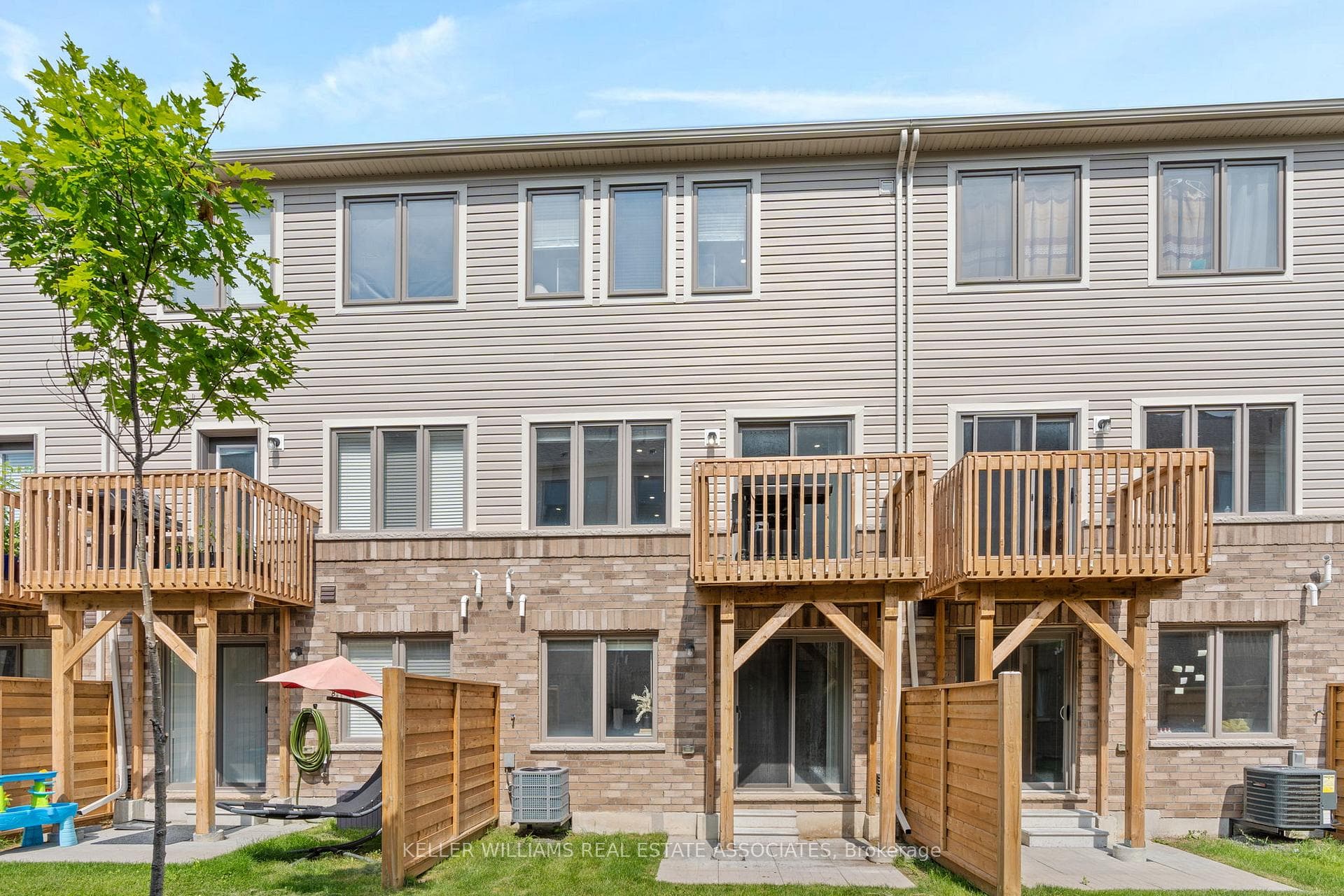 2560 Mojave Path Unit 140 photo 31