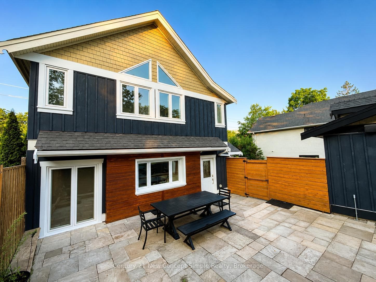 56 Machell Avenue photo 35