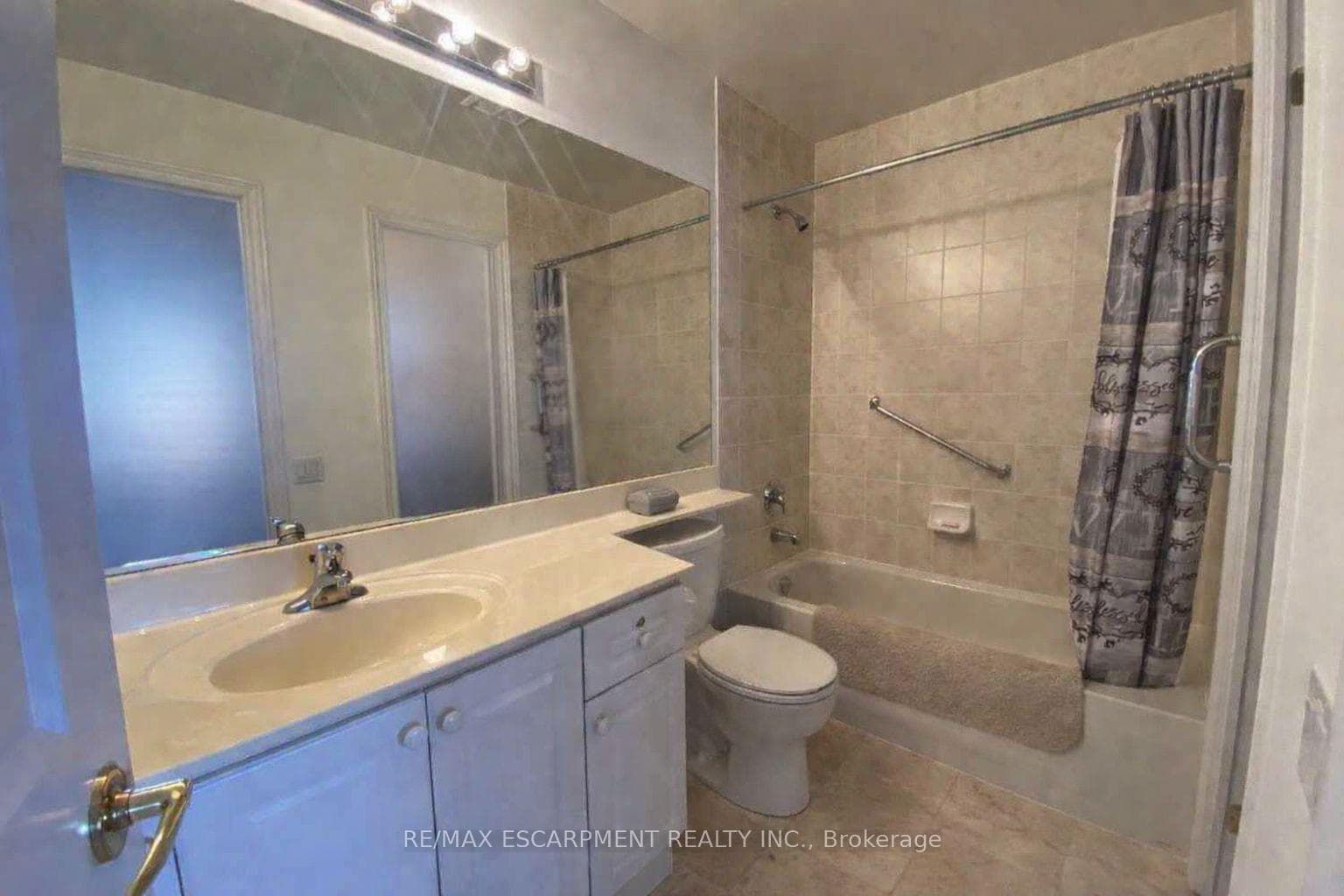 40 Old Mill Road Unit 507 photo 13