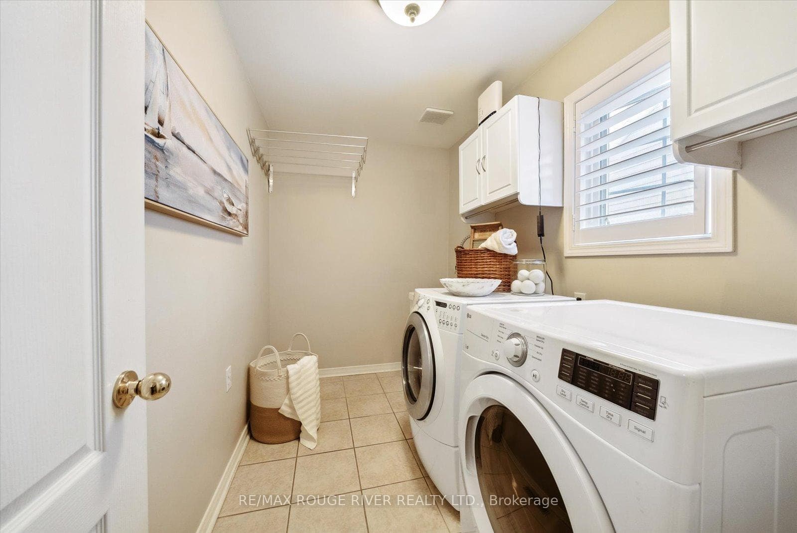51 Caldwell Crescent photo 13
