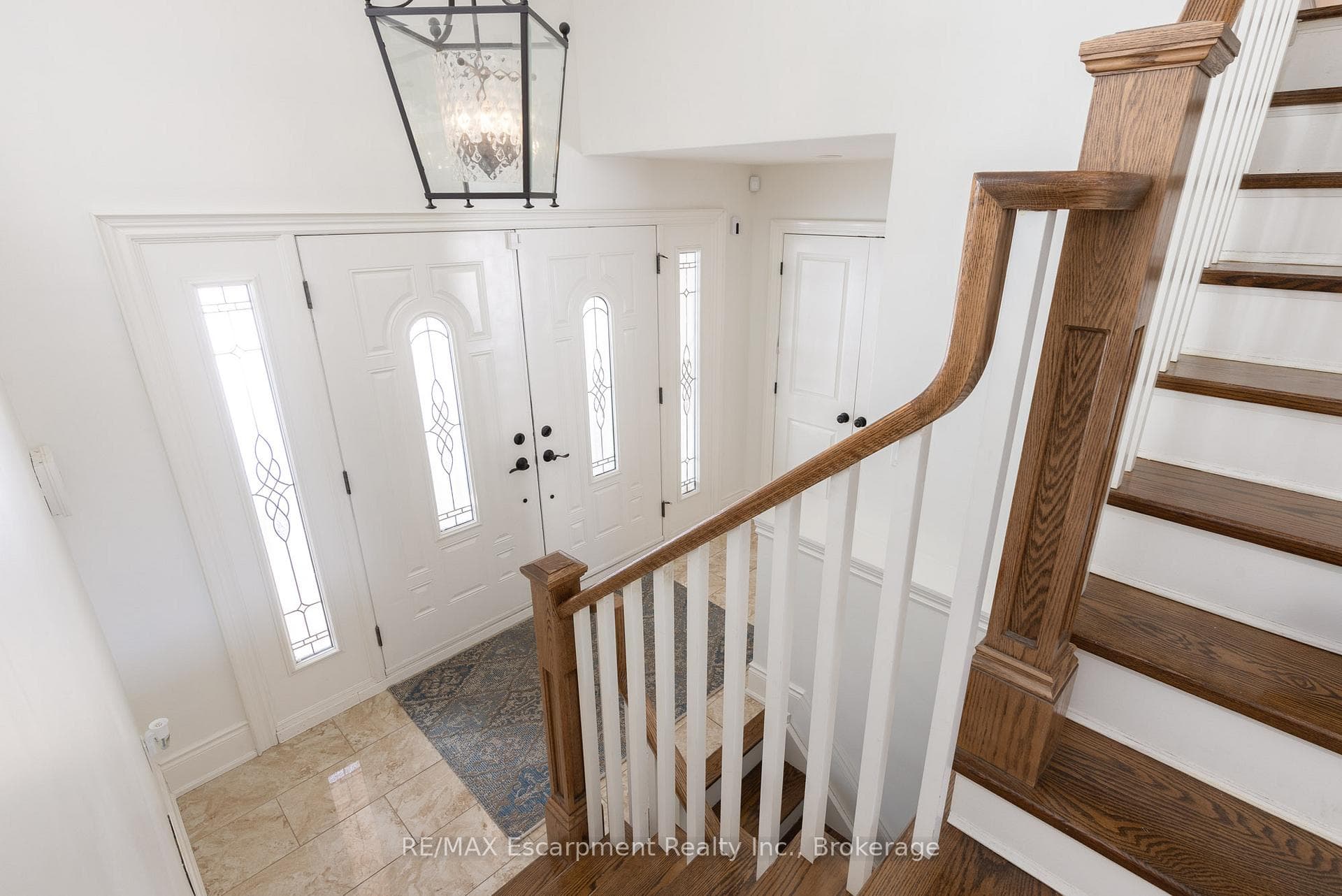 165 Walby Drive photo 4