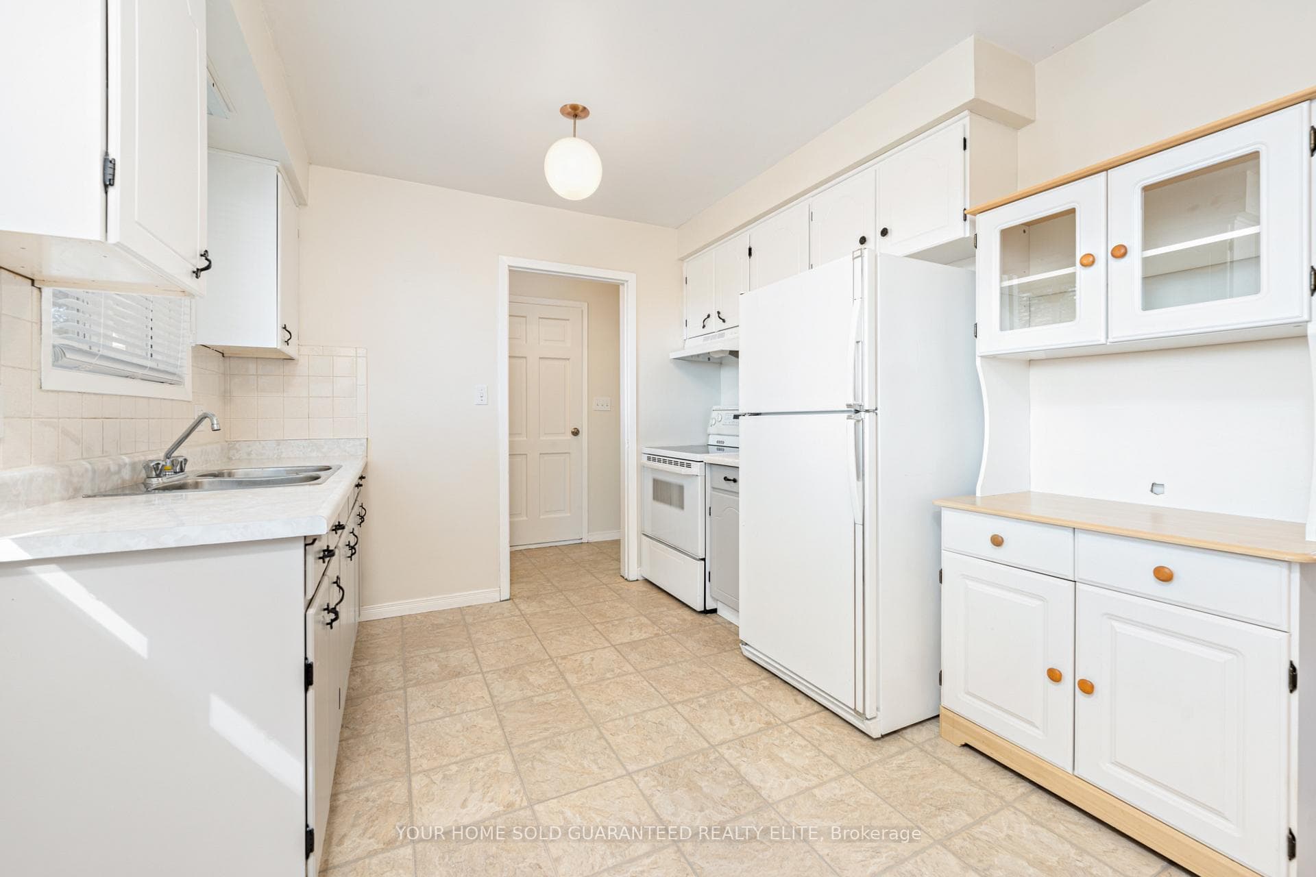 30 Crescentwood Drive photo 13