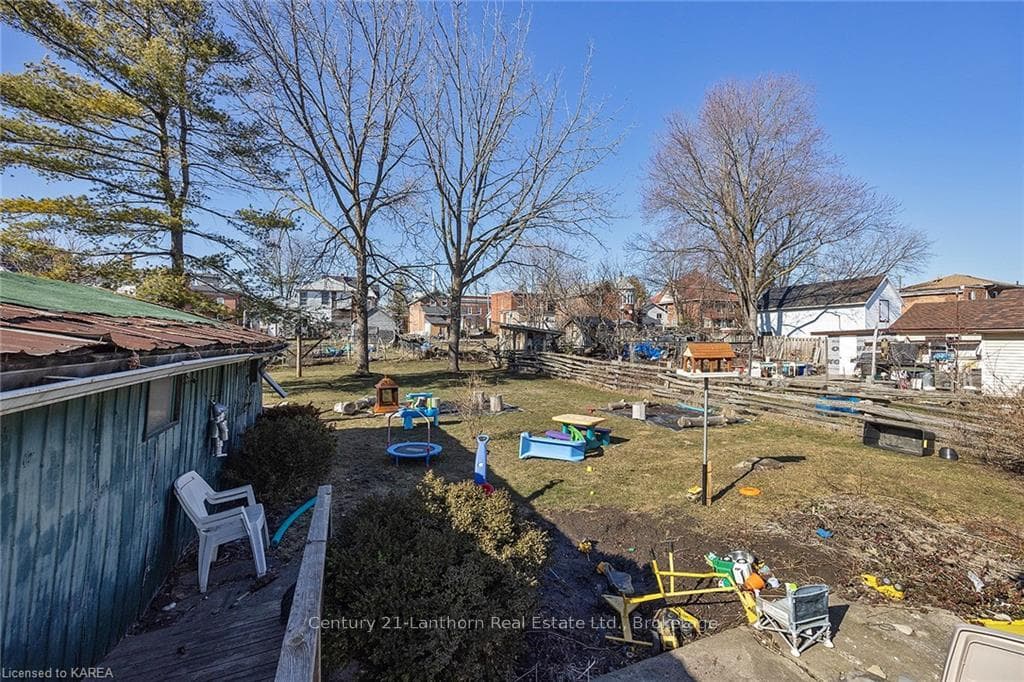 53 MILL Street photo 8