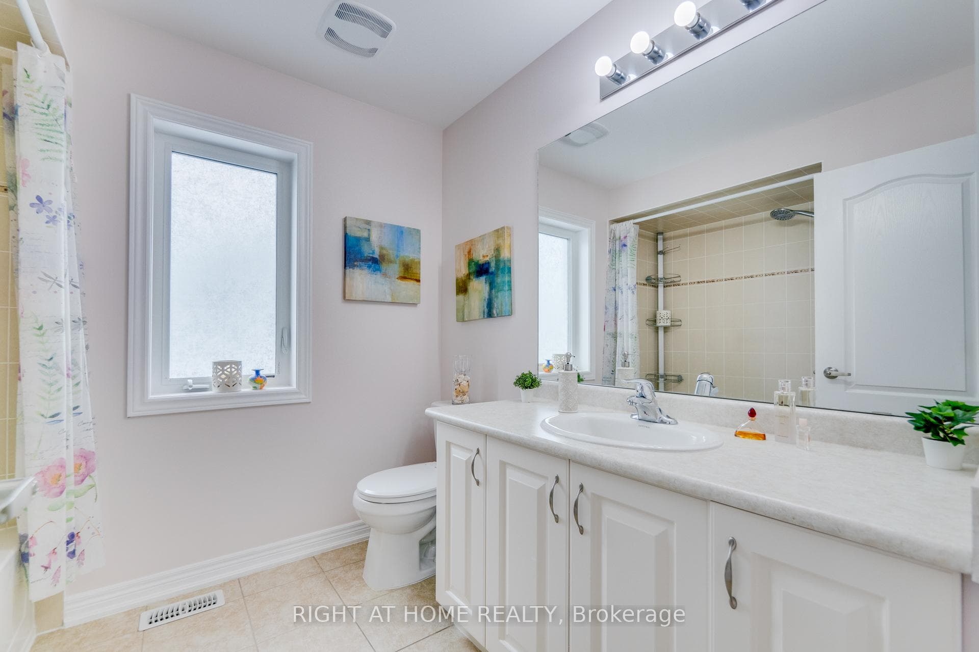 14096 Danby Road photo 23