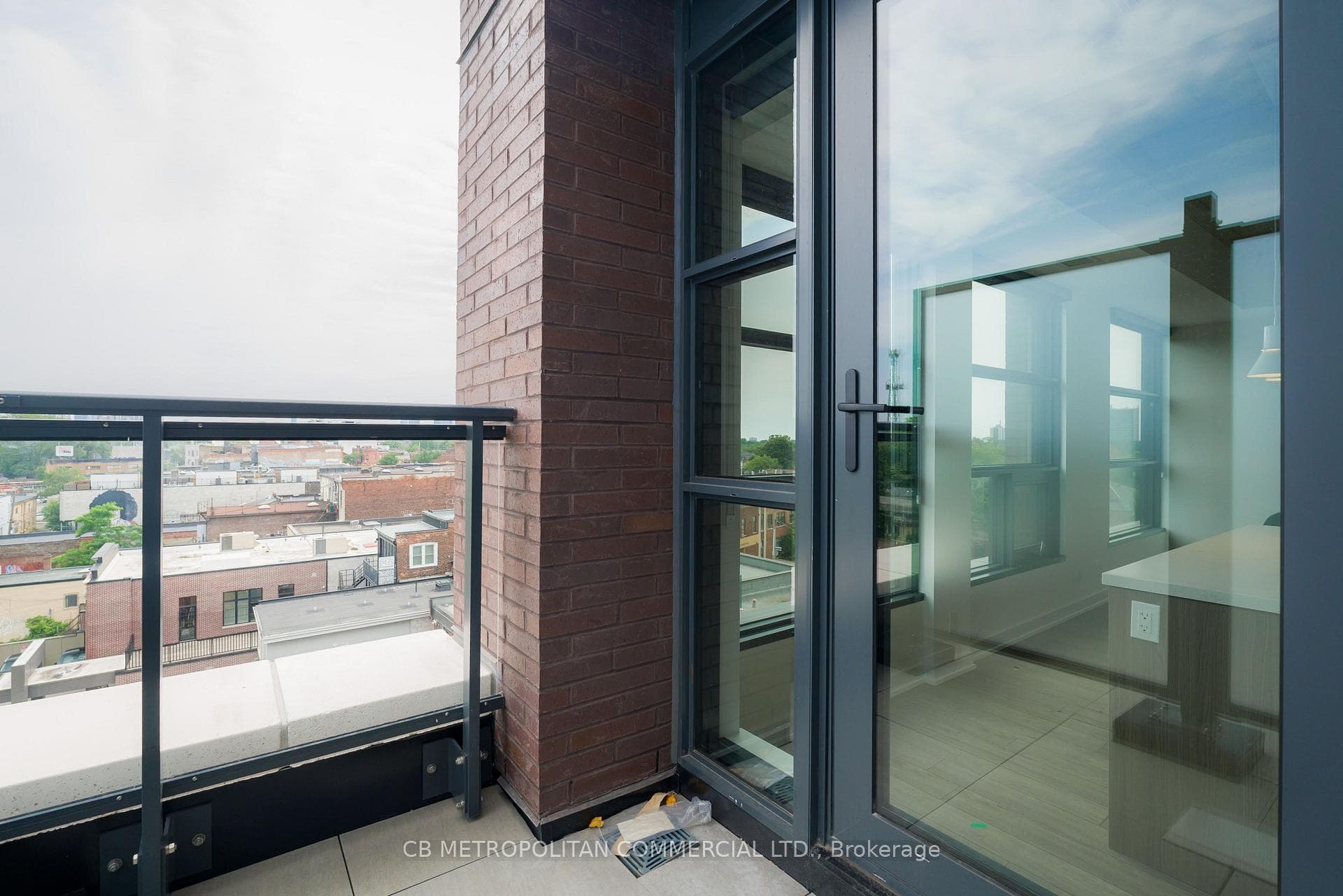 2946 Dundas Street West Street Unit 510 photo 16