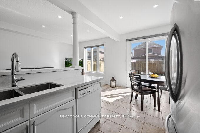 144 Broomlands Drive photo 19