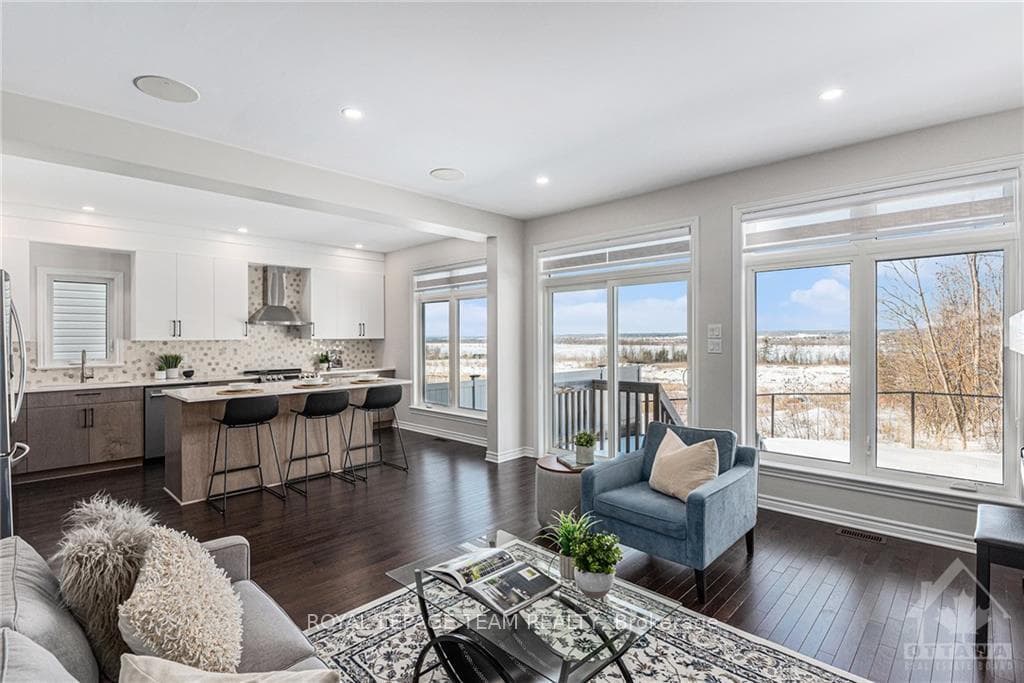 108 BONNE RENOMMEE Avenue photo 4