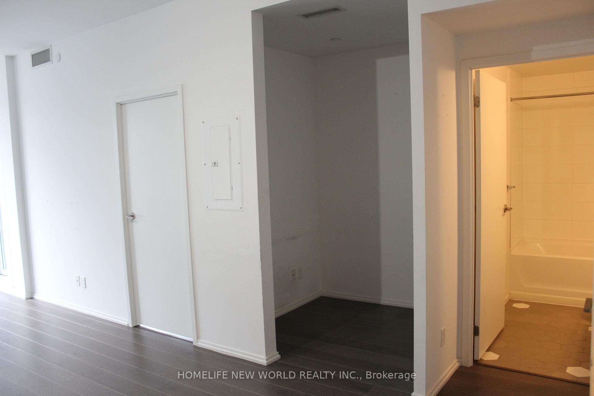 68 Shuter Street Unit PH06 photo 15