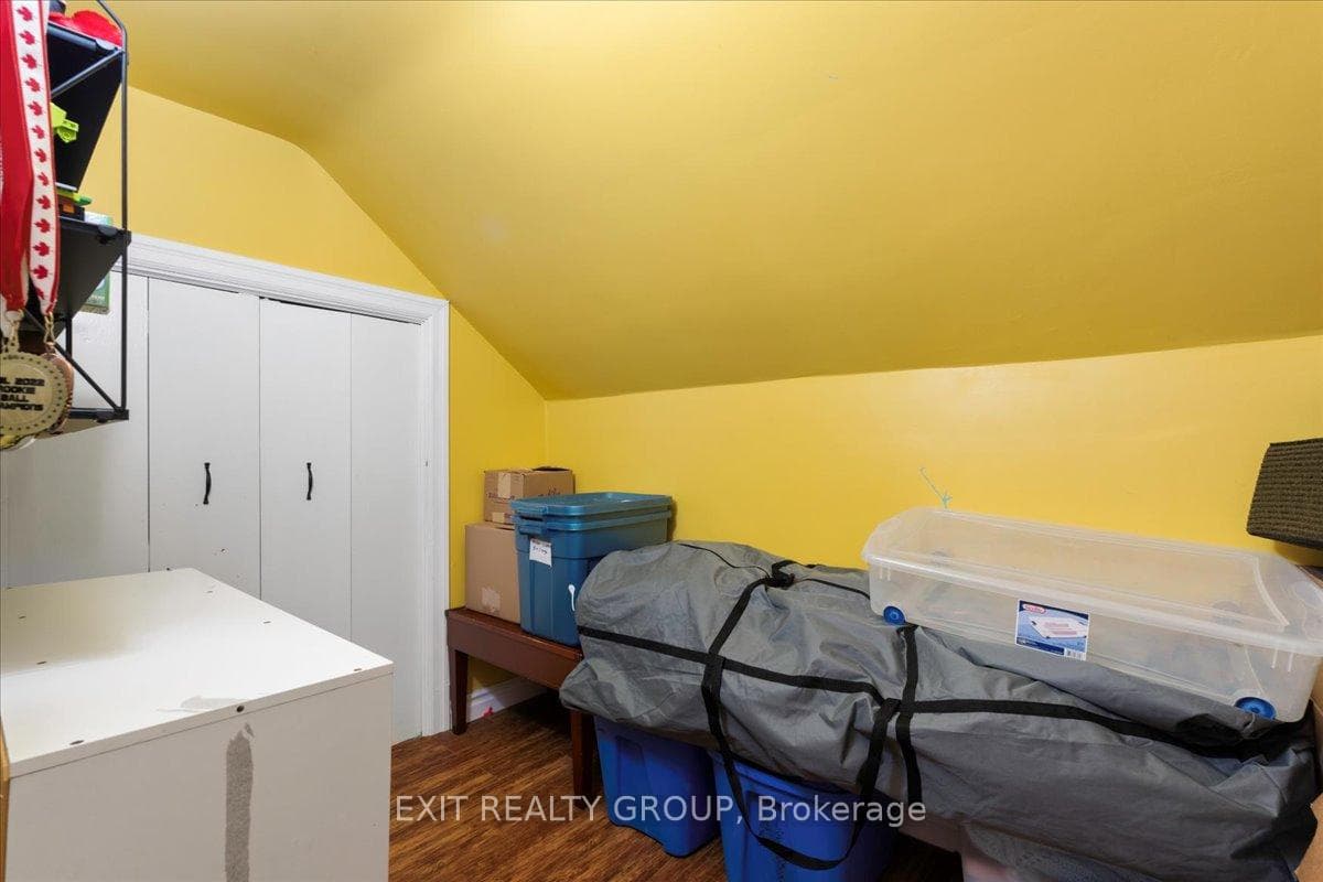 58 Sinclair Street photo 29