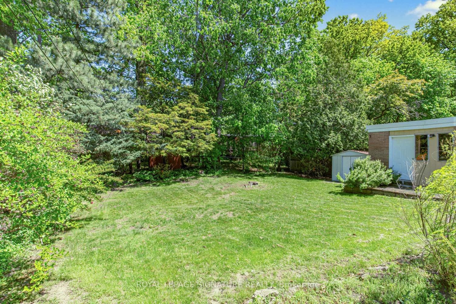 69 Greenland Road photo 31