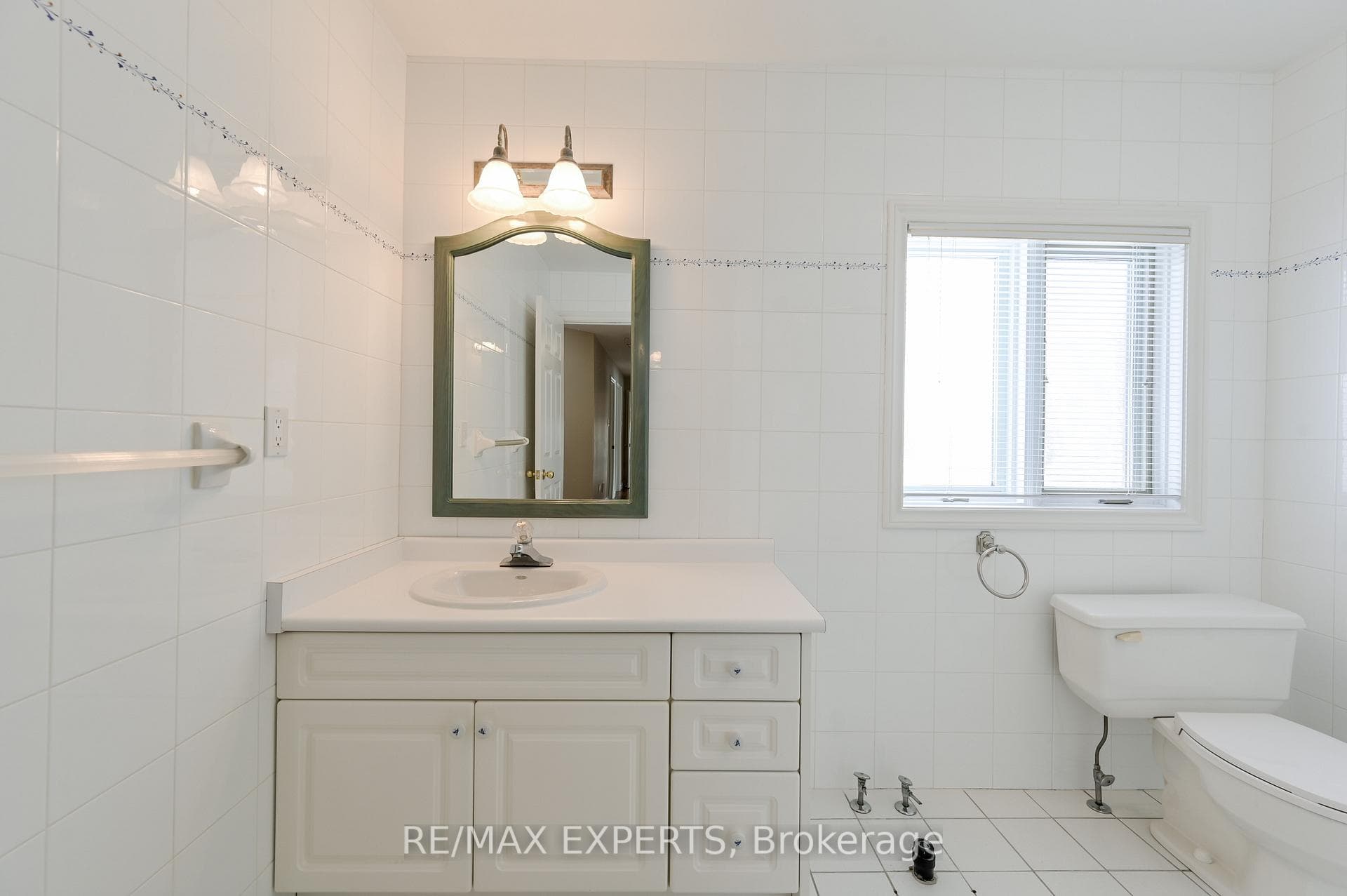 13668 Emil Kolb Parkway photo 39