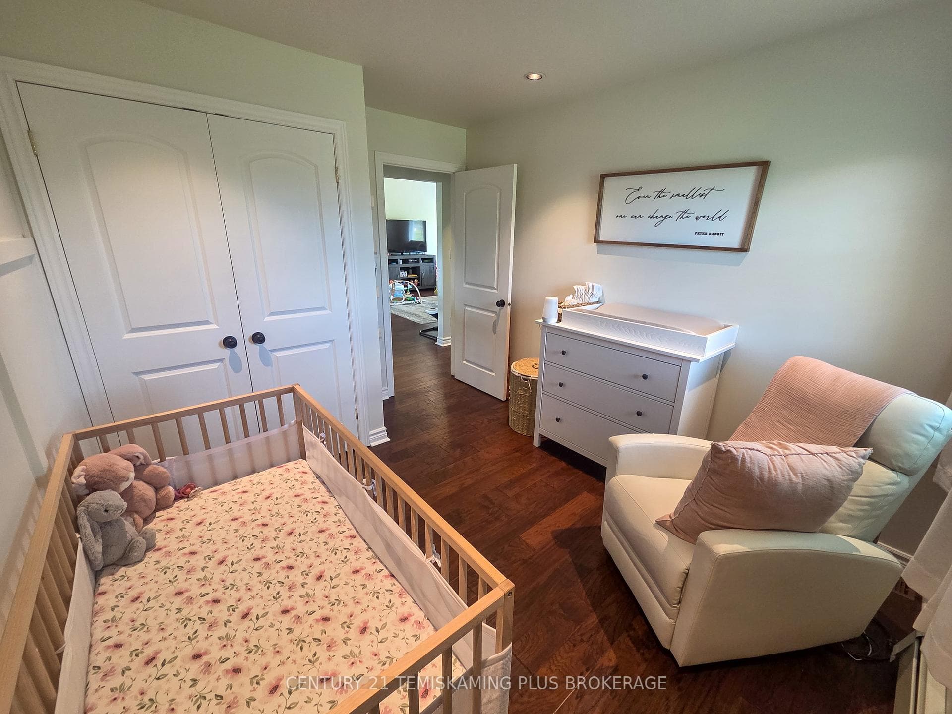 414305 Bryans Road photo 32