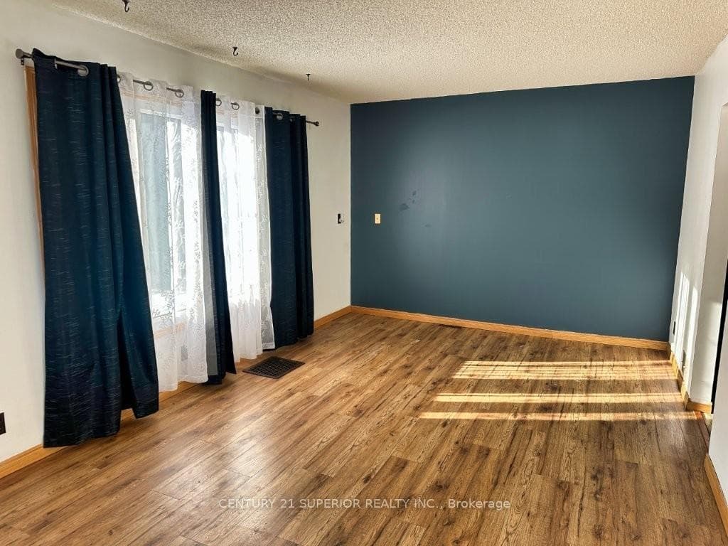 77 Rankin Street photo 8