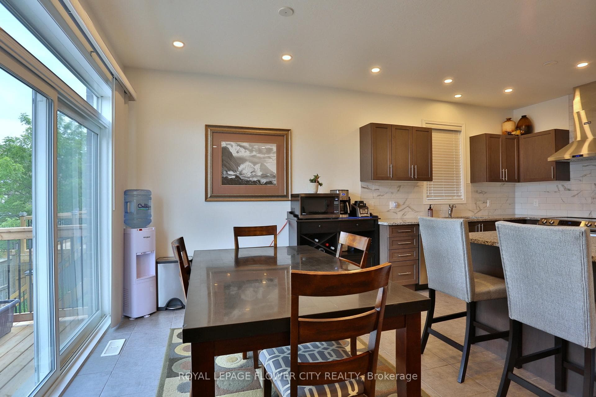 63 Saddlebrook Court photo 12