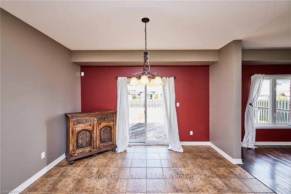 58 Carlisle Drive photo 17