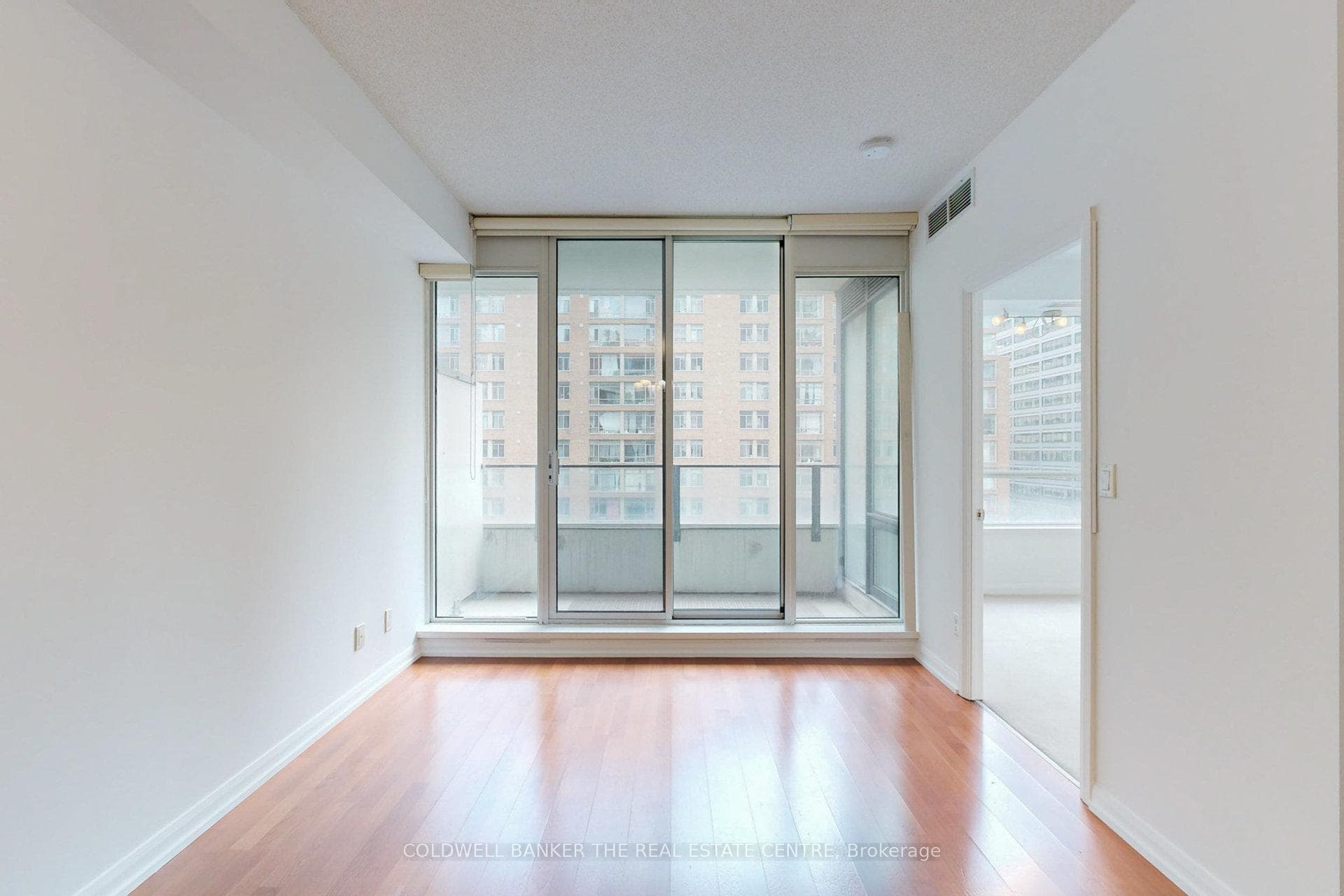 111 Elizabeth Street Unit 1118 photo 15