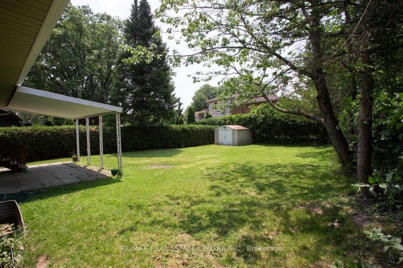 391 Tamarack Drive photo 18