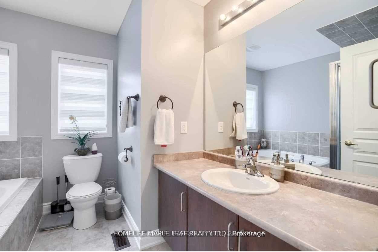 15 Orangeblossom Trail photo 17