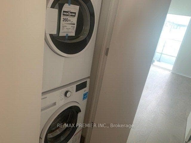 8 Hillsdale Avenue Unit 1237 photo 12
