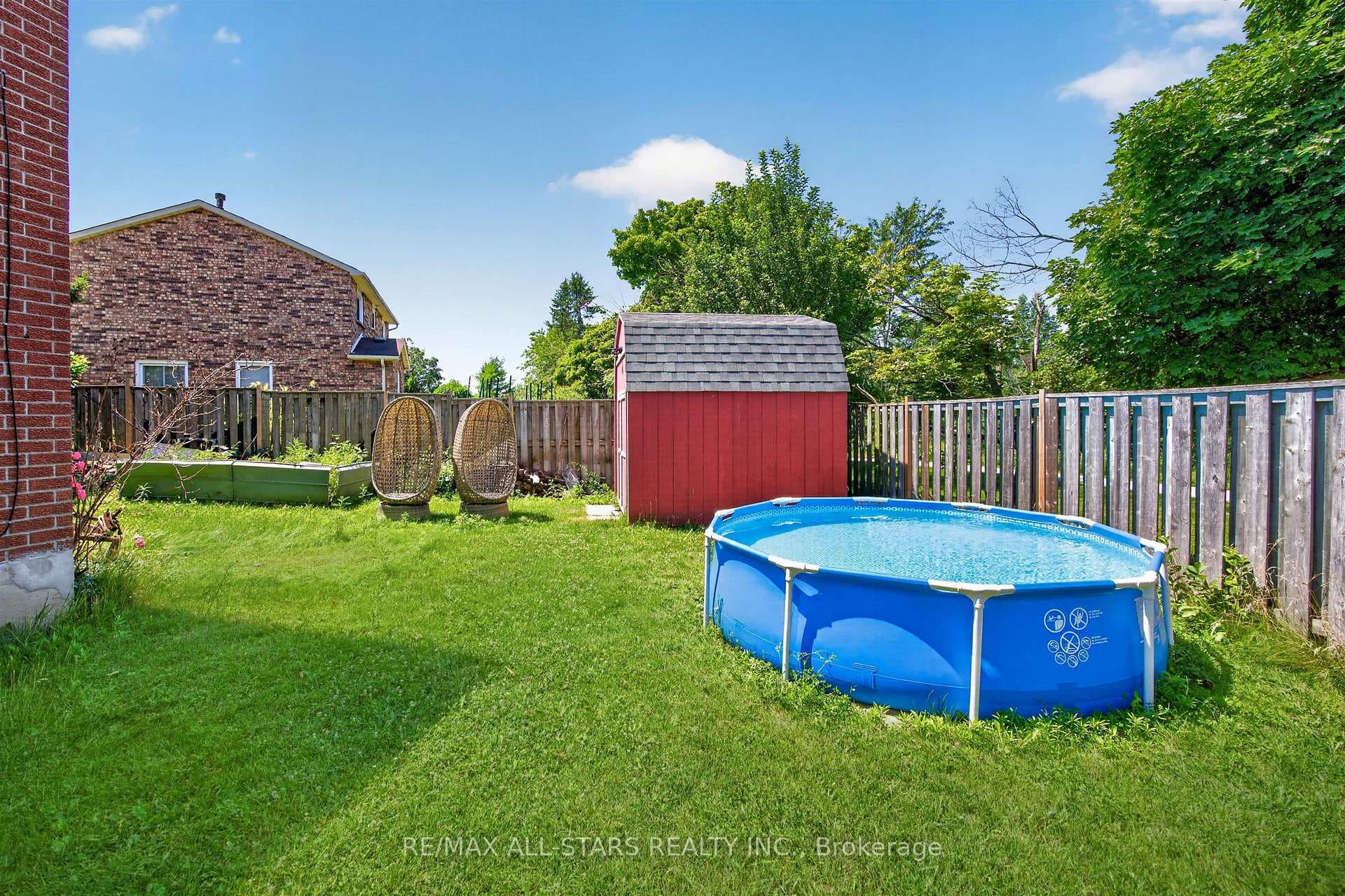 68 Patterson Crescent photo 35