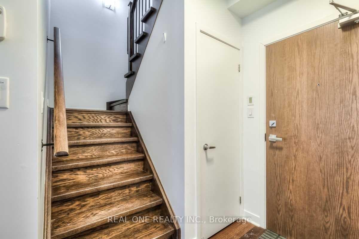 370 Square One Drive Unit TH23 A photo 7