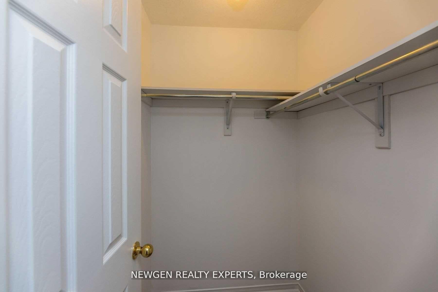 6 Sherbourne Street photo 11