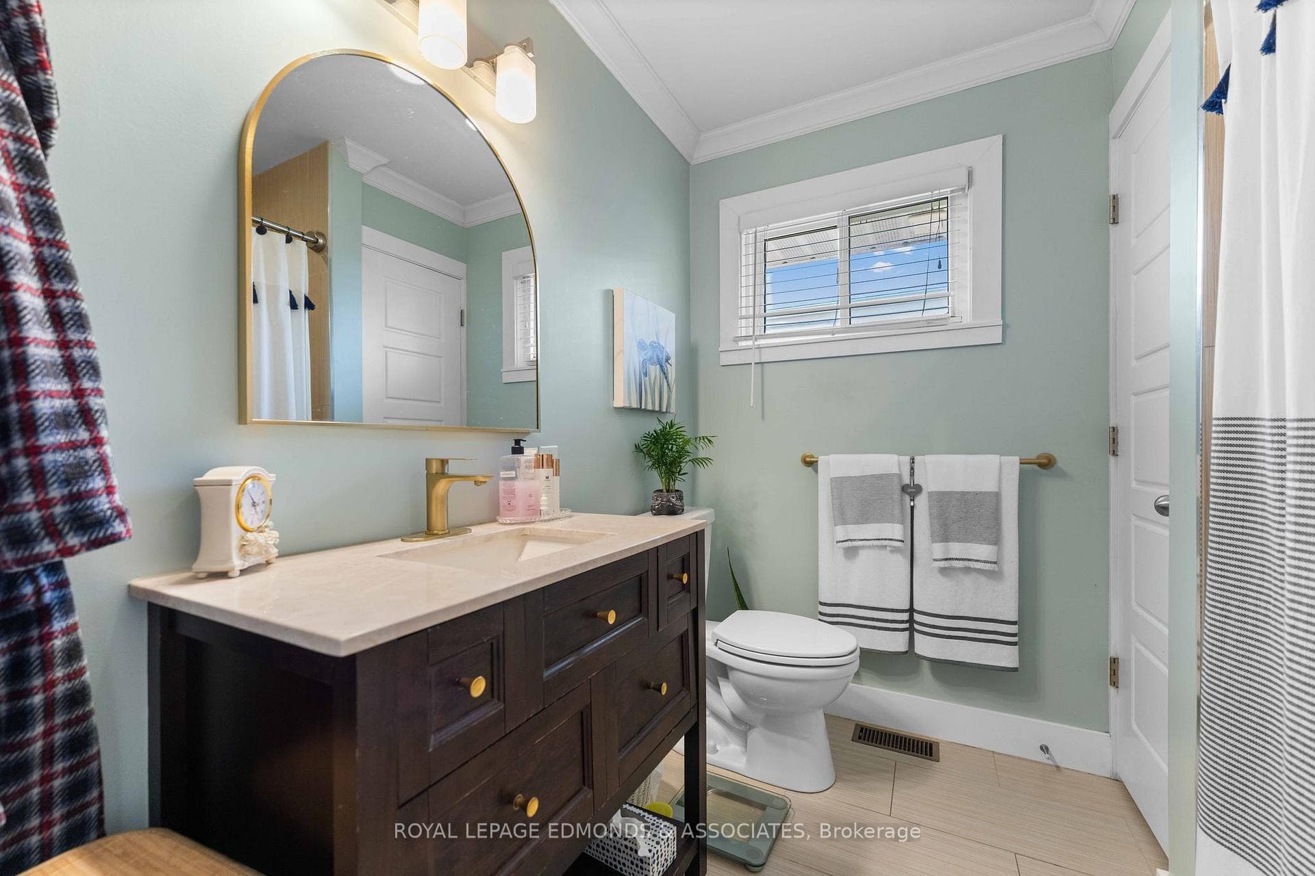 188 Laurier Avenue photo 23