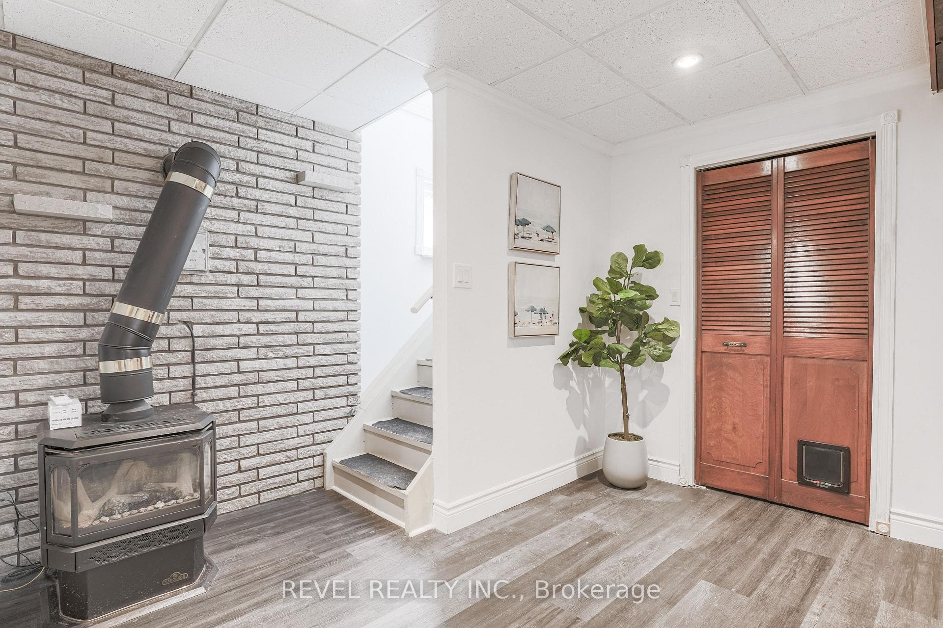 227 Portview Road photo 12