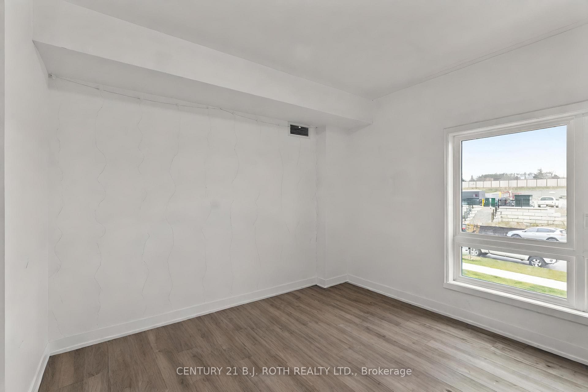 4 SPICE Way Unit 117 photo 15