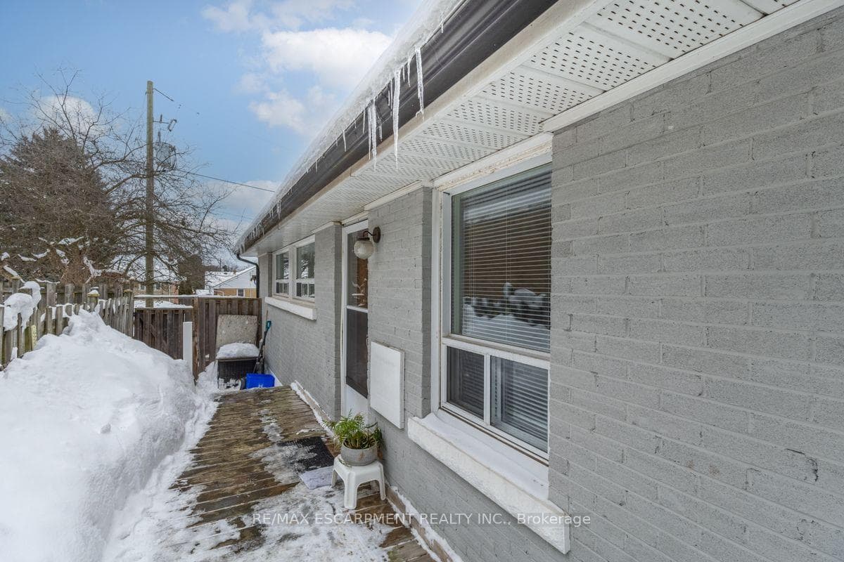 18 Marion Crescent photo 25
