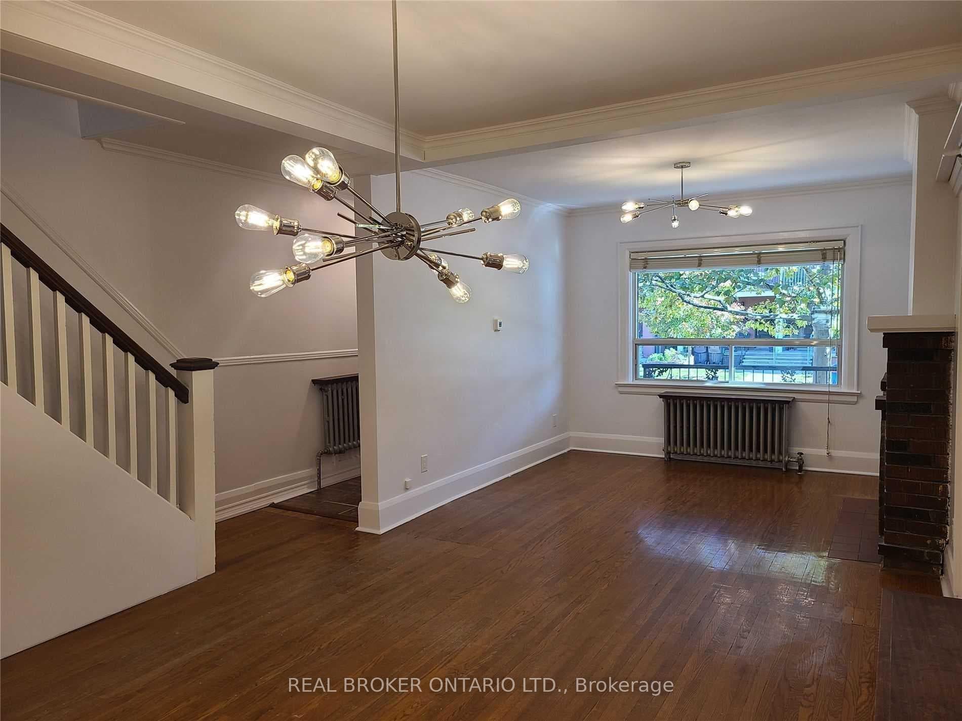 130 Harvie Avenue photo 4