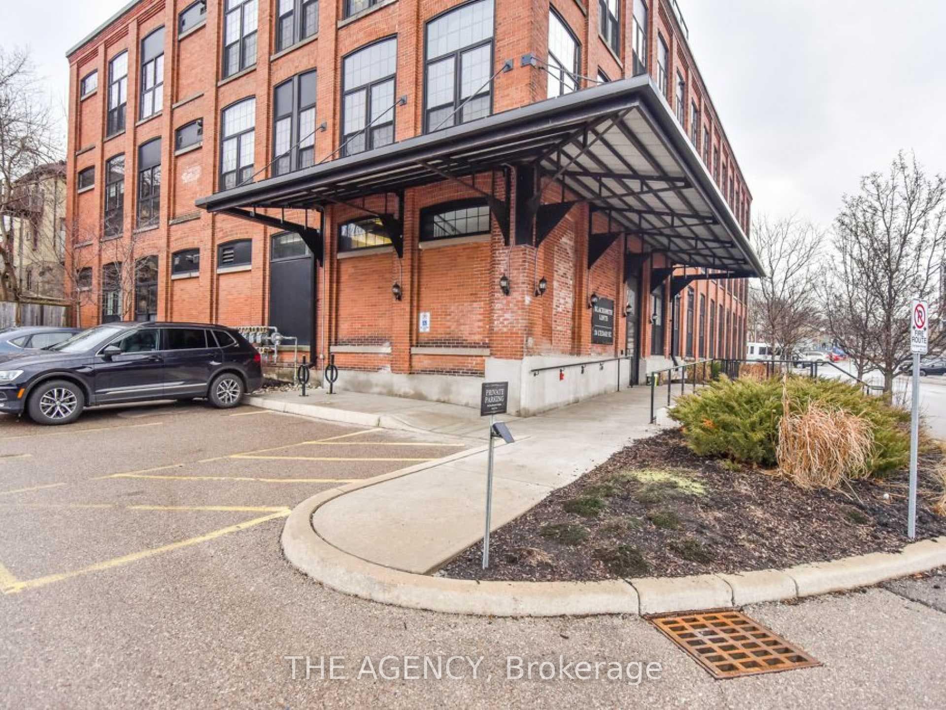 24 Cedar Street Unit 105 photo 4