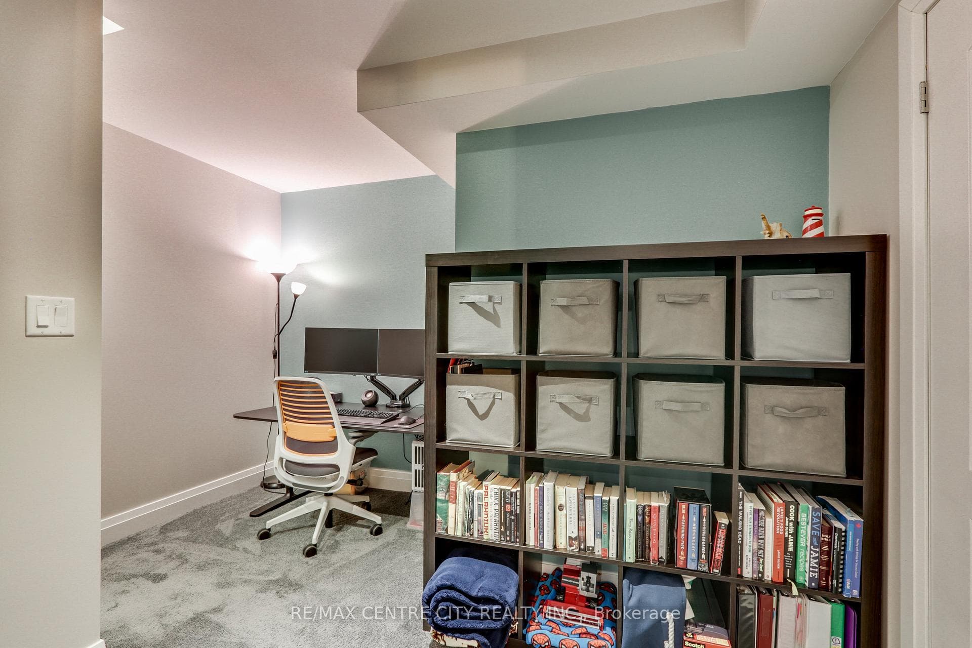 1799 Couldridge Way photo 25