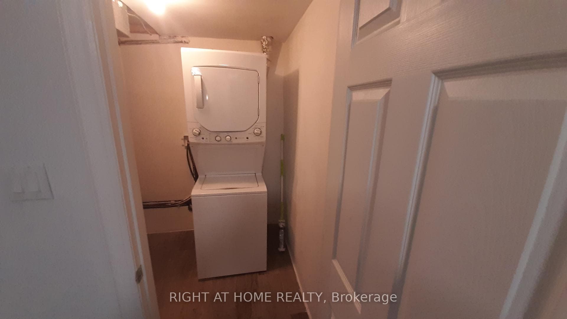 58 Benjamin Drive Unit unit #2 photo 8