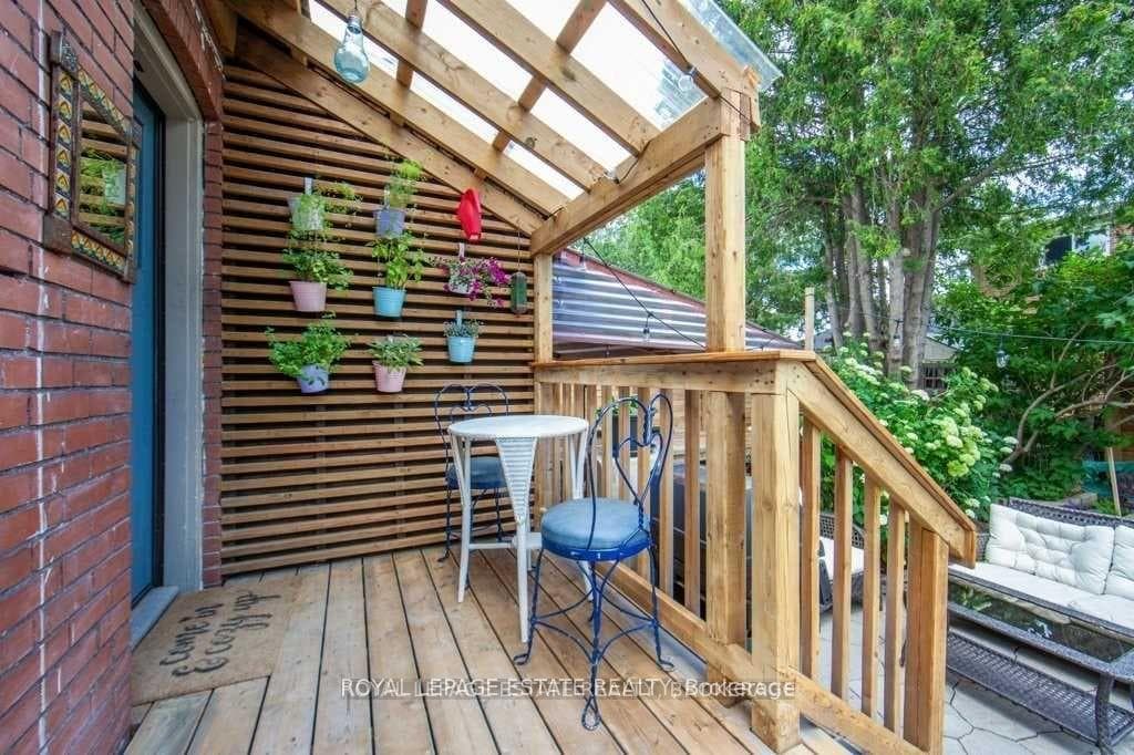 155 Harding Boulevard photo 14