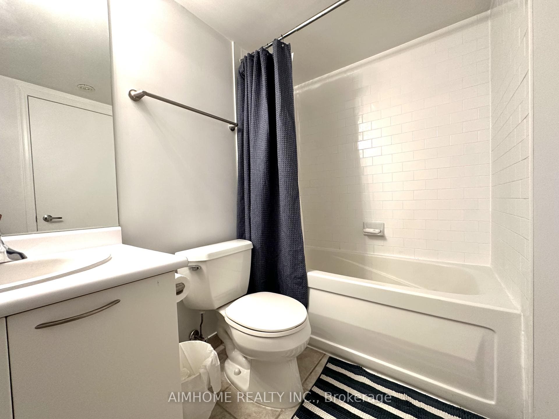 22 Wellesley Street Unit 1003 photo 23