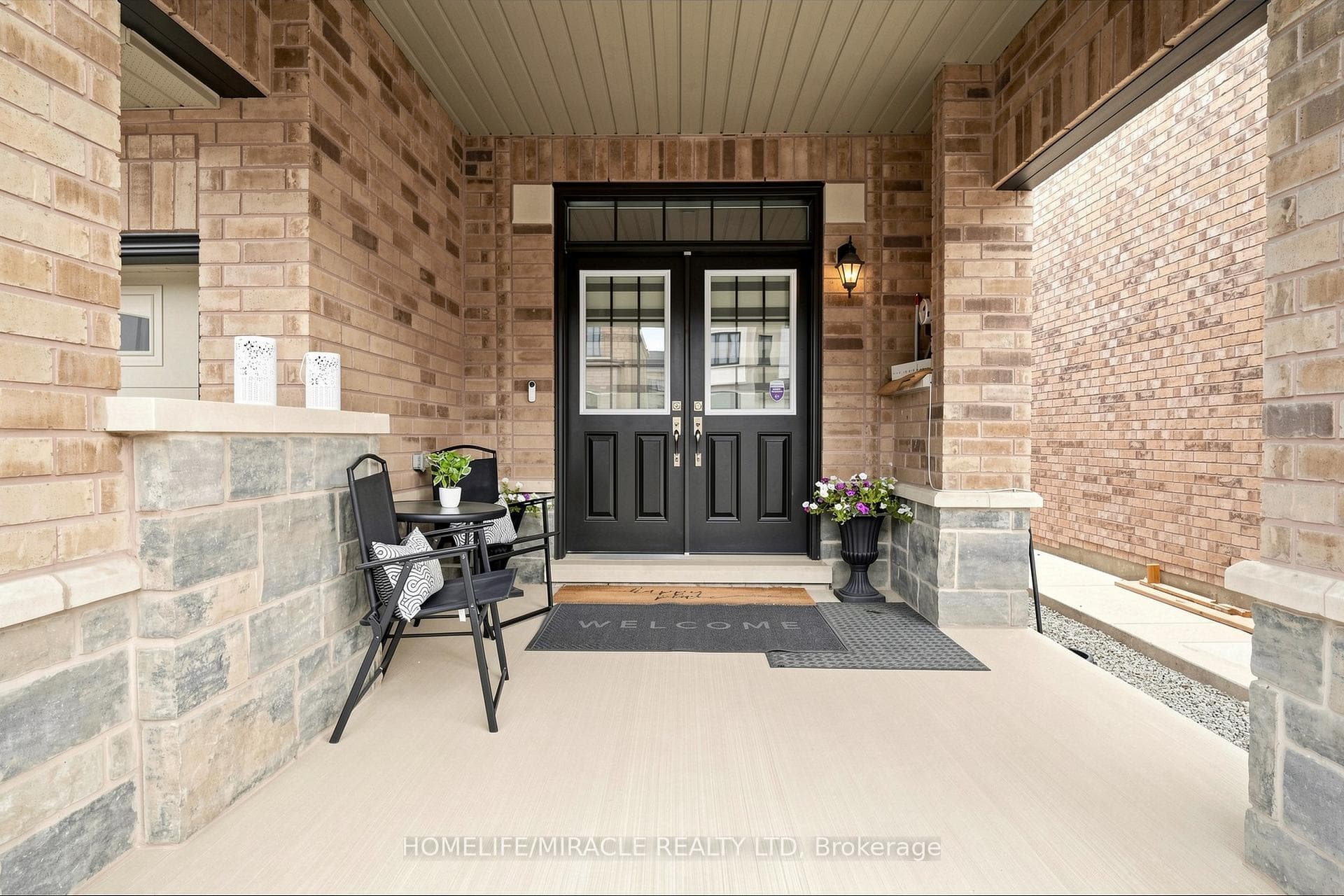 1492 Kitchen Court photo 3