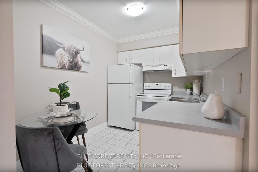 1275 Bentley Drive Unit 310 photo 6