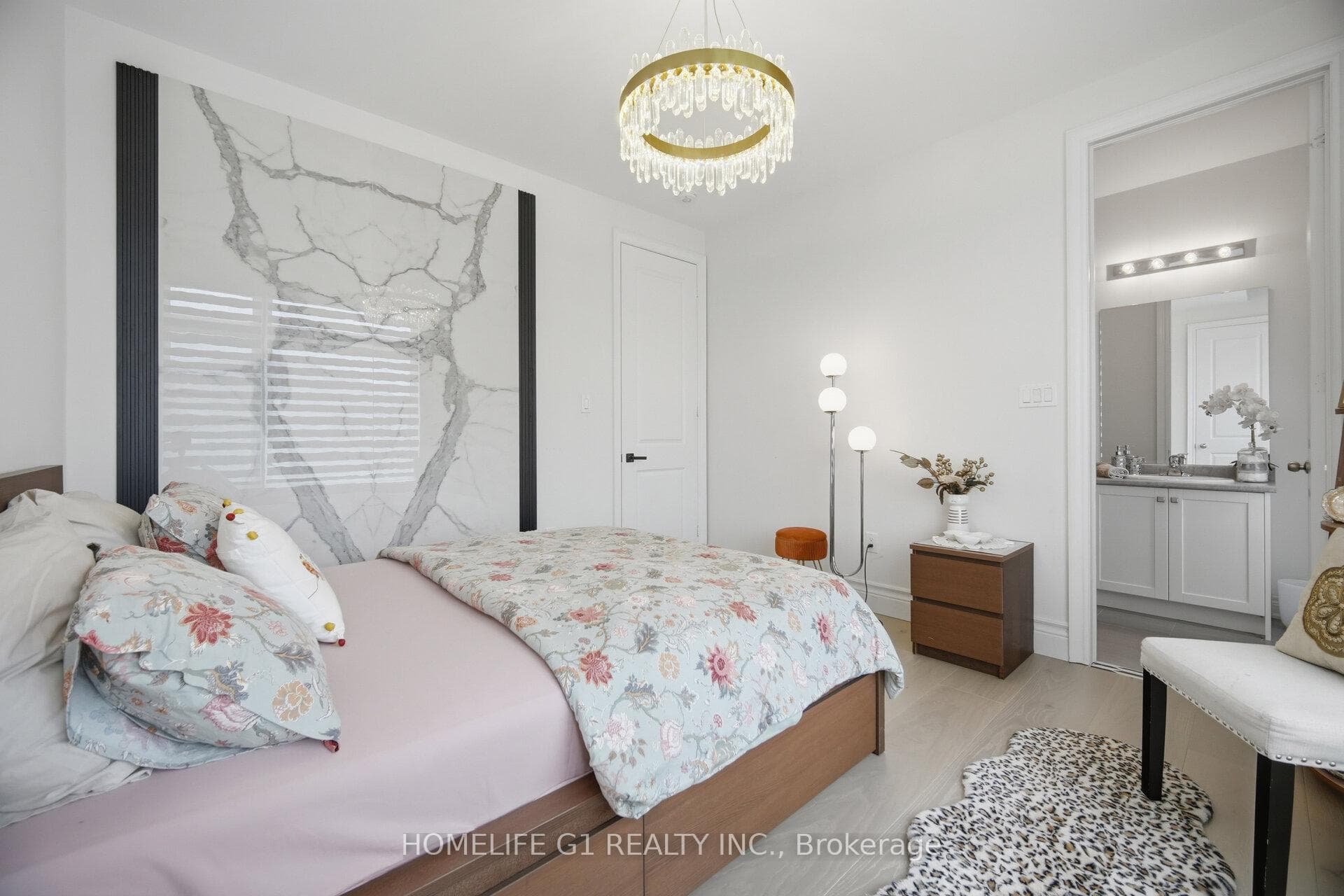 16 Coldwell Bay Circle photo 12