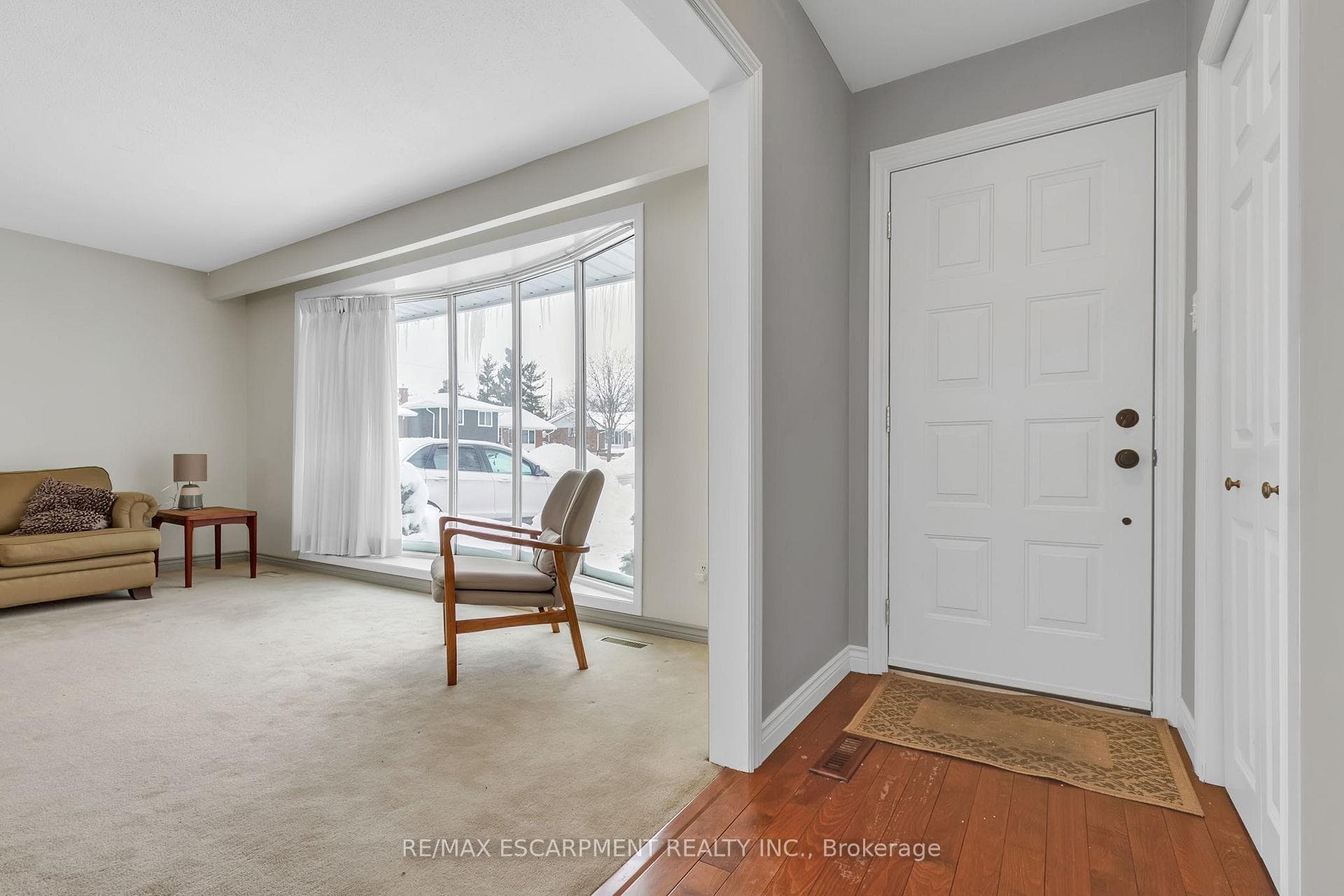 3099 Northview Crescent photo 6